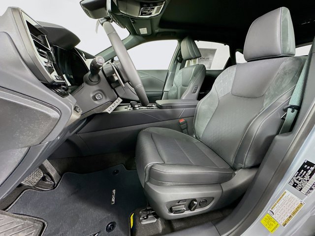 2026 Lexus RX 450h+ Luxury - Photo 22
