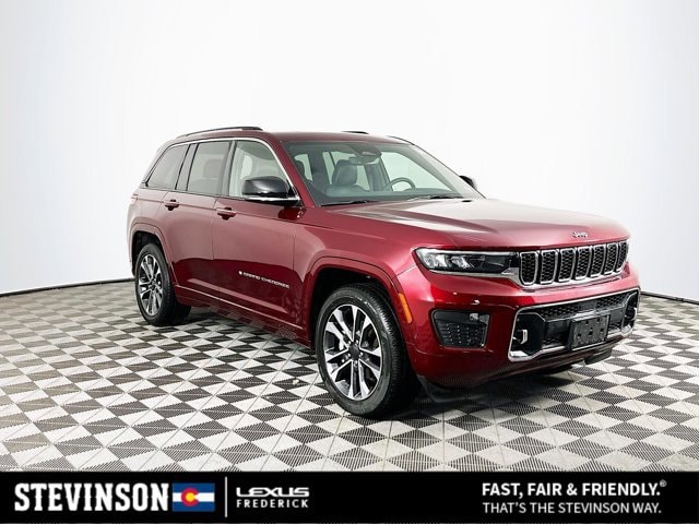 2024 Jeep Grand Cherokee Overland's photo