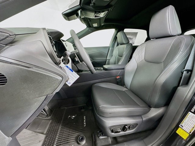 2026 Lexus RX 350 - Photo 22
