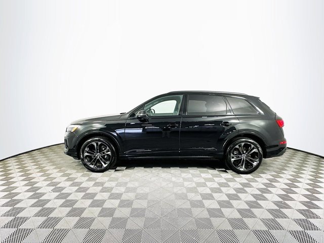 2025 Audi Q7 55 Premium Plus photo 3