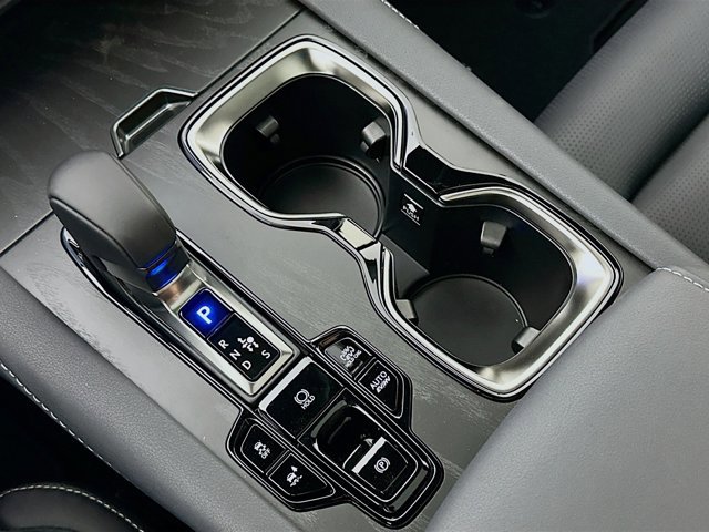 2026 Lexus RX 450h+ Luxury - Photo 17