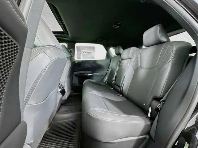 2026 Lexus RX 350 - Photo 28