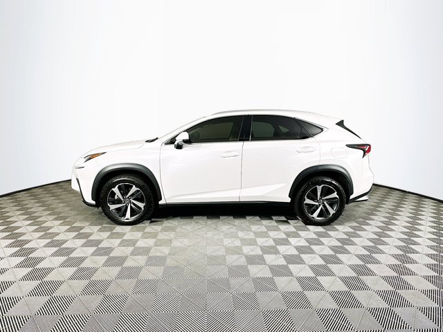 2021 Lexus NX 300 photo 2