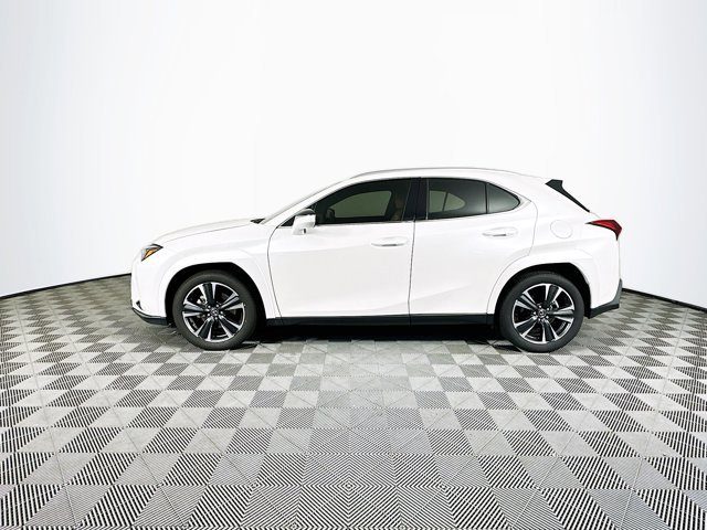 2025 Lexus UX Premium photo 4