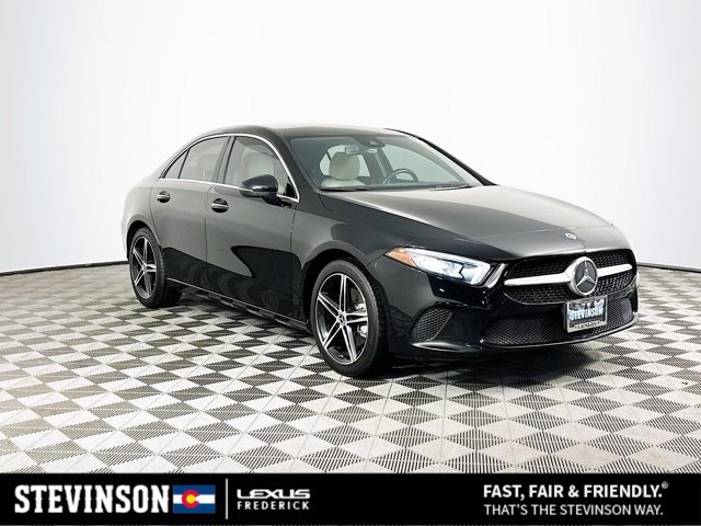 2022 Mercedes-Benz A-Class A220's photo