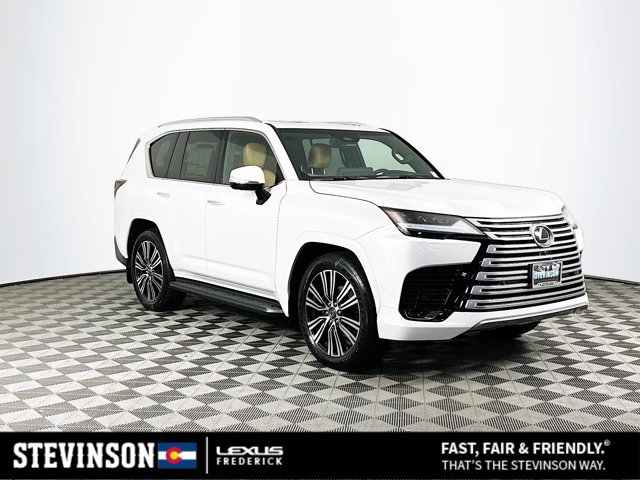 2025 Lexus LX Luxury's photo