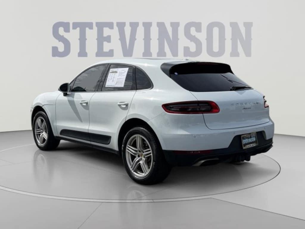 Used 2017 Porsche Macan Base SUV