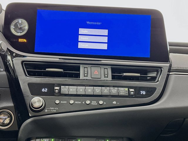 2025 Lexus ES 300h - Photo 14