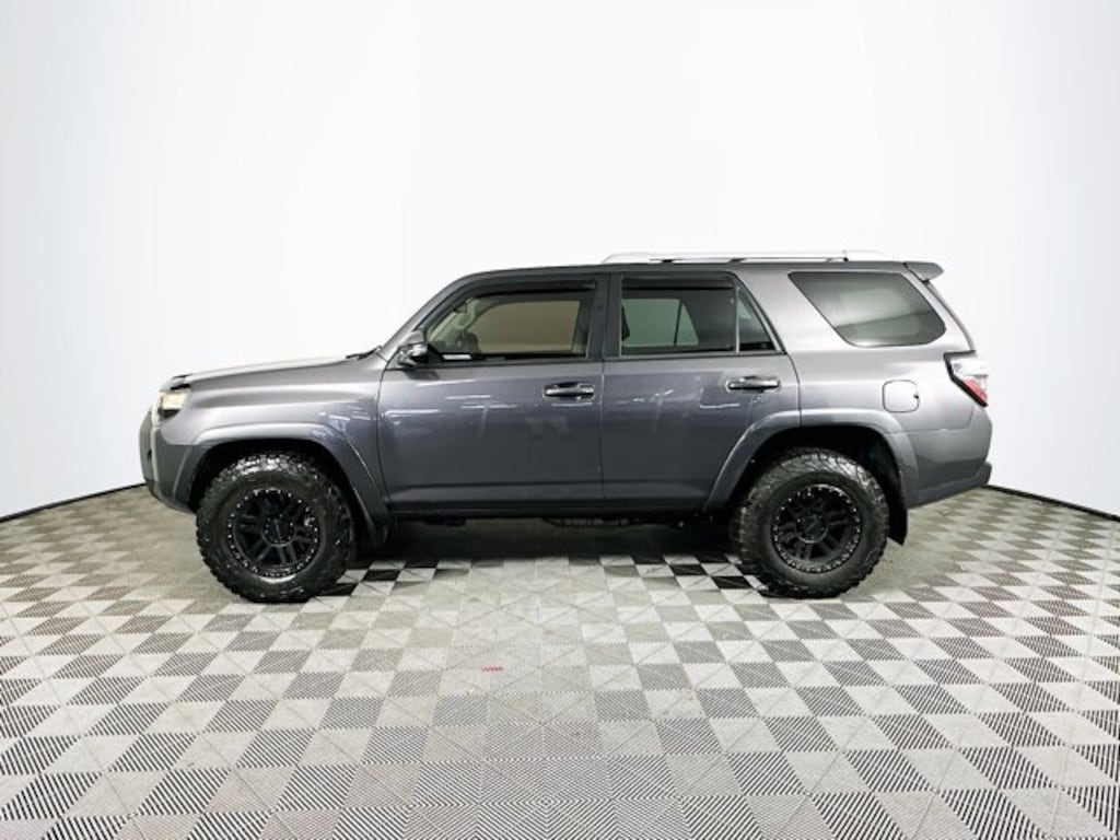 Used 2018 Toyota 4Runner SR5 Premium SUV