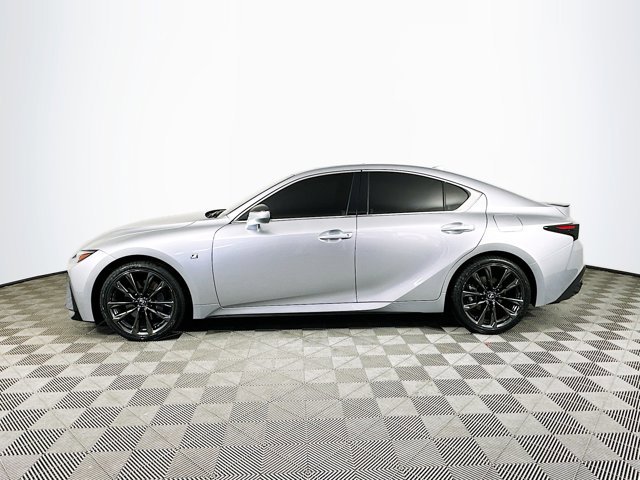 2023 Lexus IS 350 F SPORT photo 4