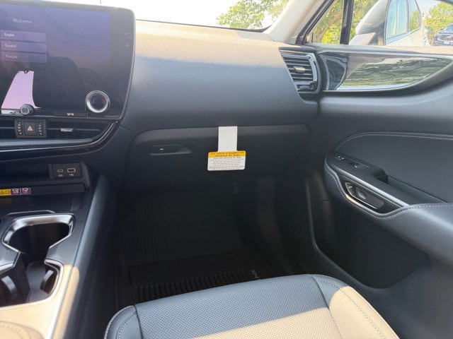 2026 Lexus NX 450h+ Premium - Photo 20