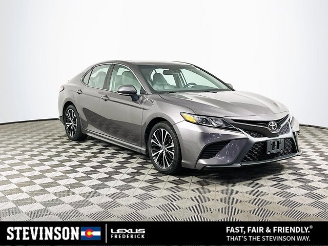2018 Toyota Camry SE