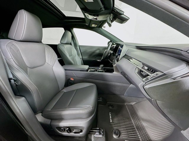 2026 Lexus RX 350 - Photo 32