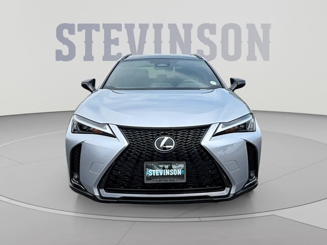 2026 Lexus UX Hybrid 300h F Sport Design - Photo 8