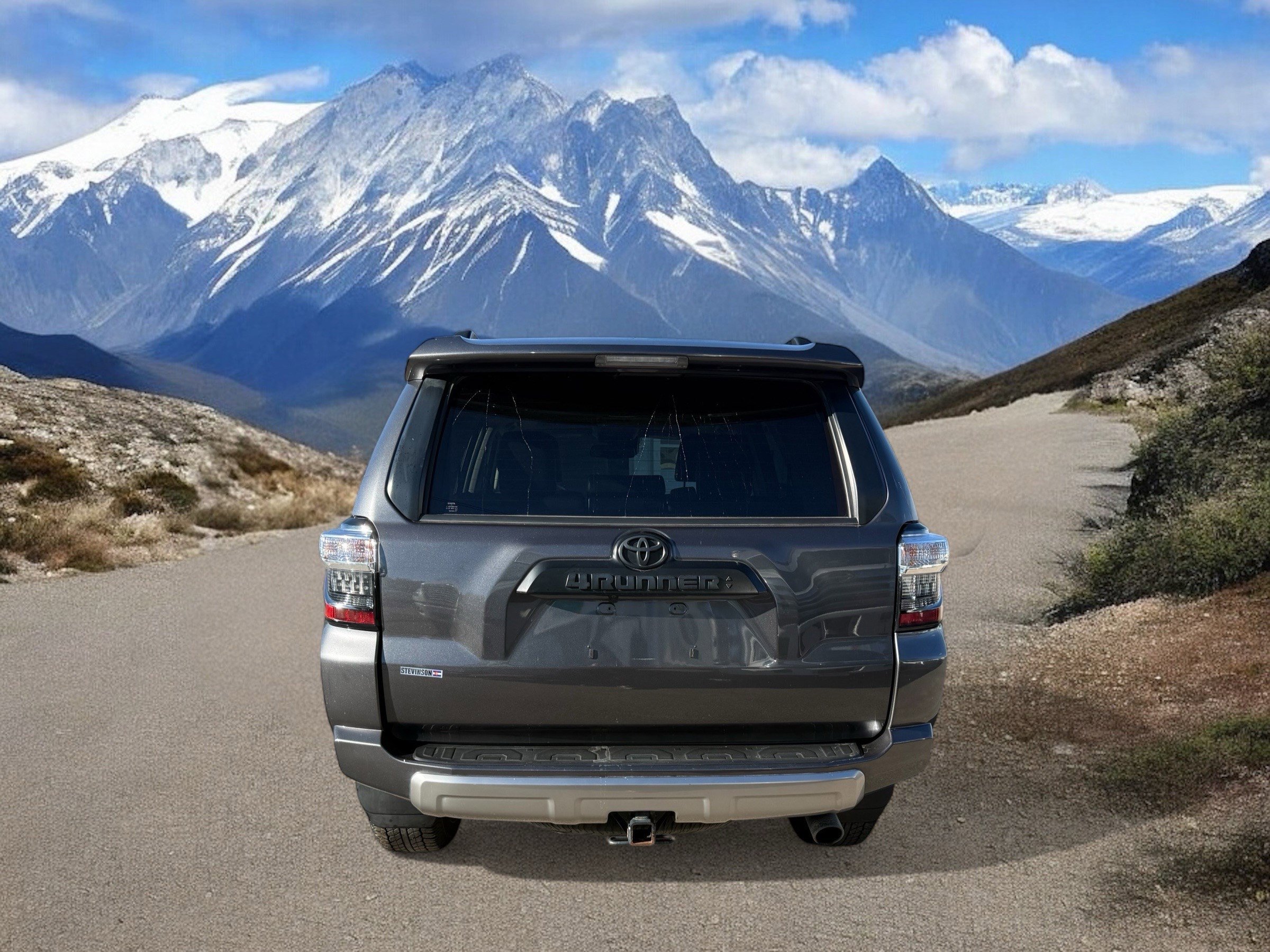 2022 Toyota 4Runner TRD photo 4