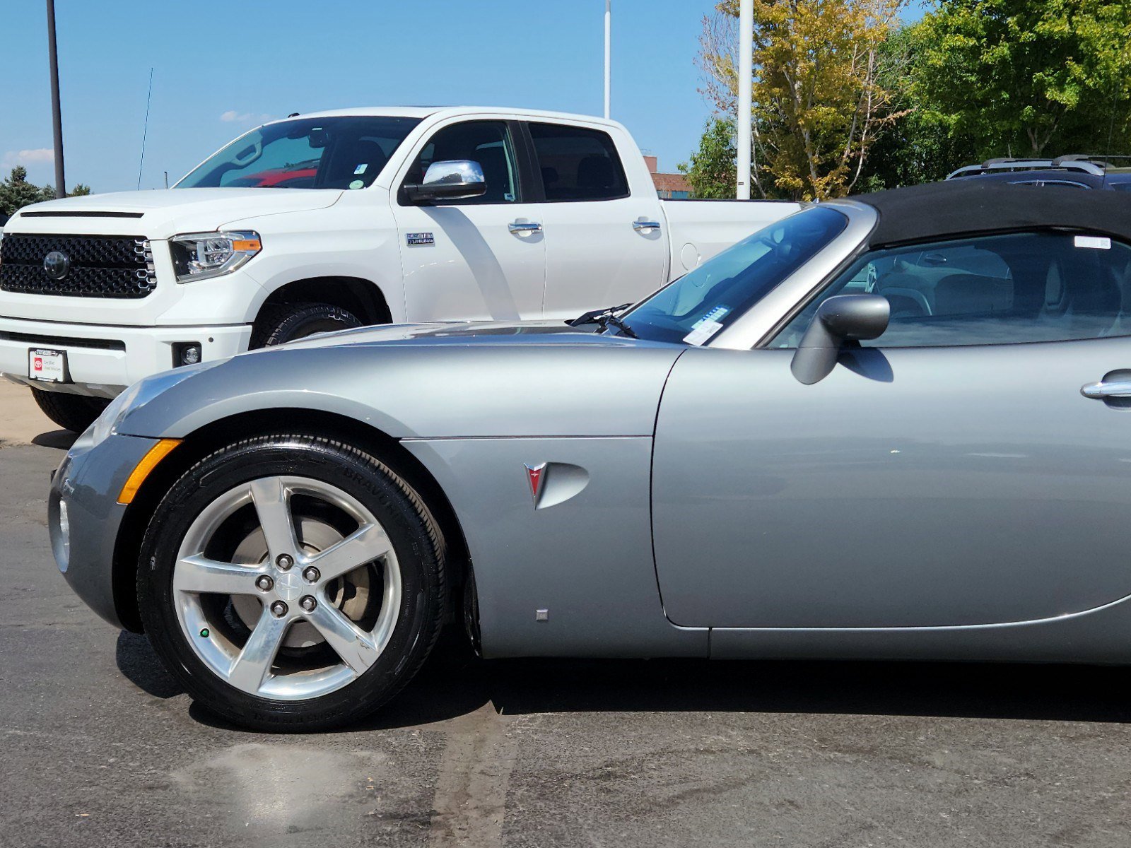 Used 2007 Pontiac Solstice Base with VIN 1G2MB35B47Y115501 for sale in Aurora, CO