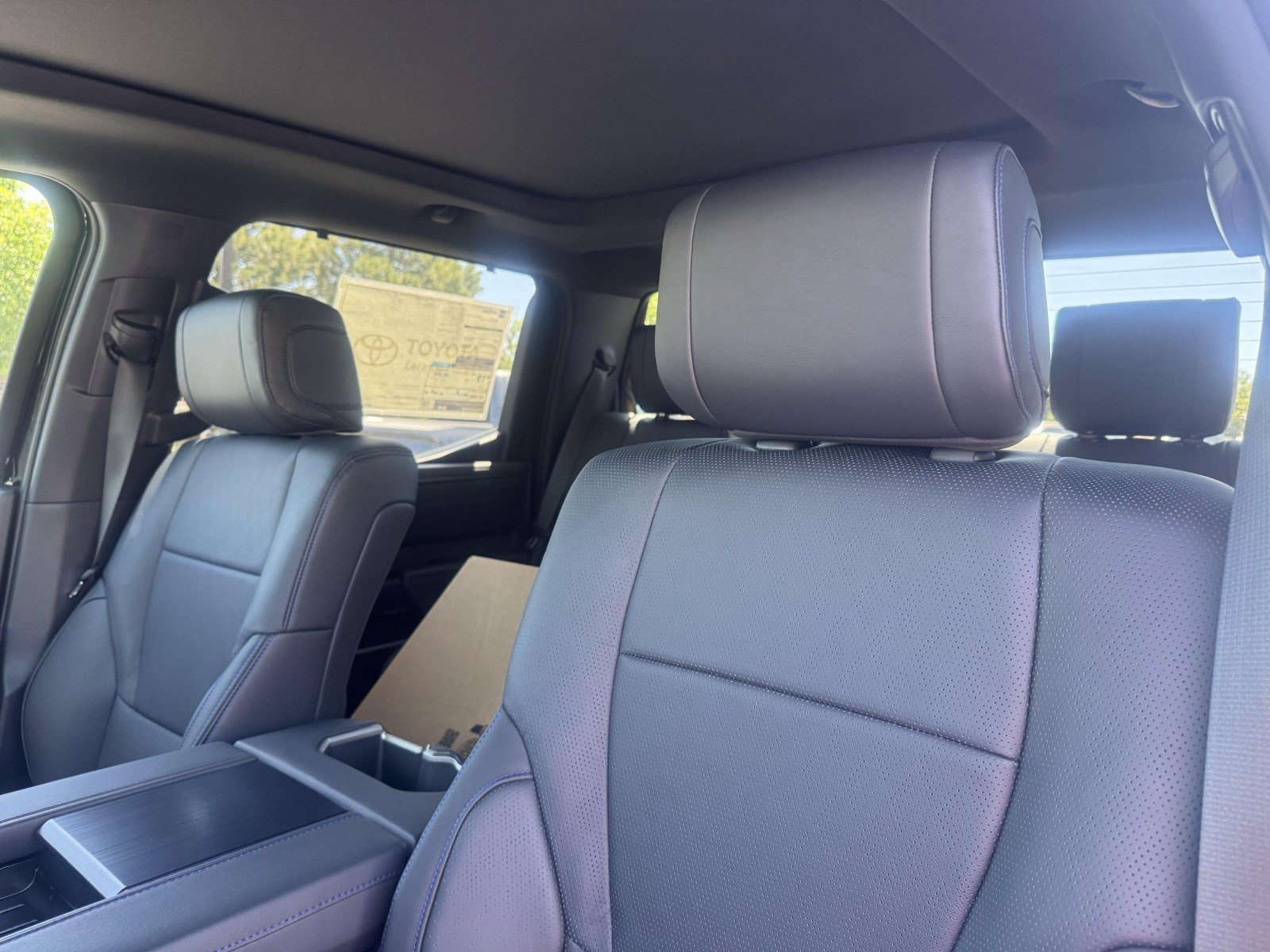 2026 Toyota Tundra Platinum - Photo 14