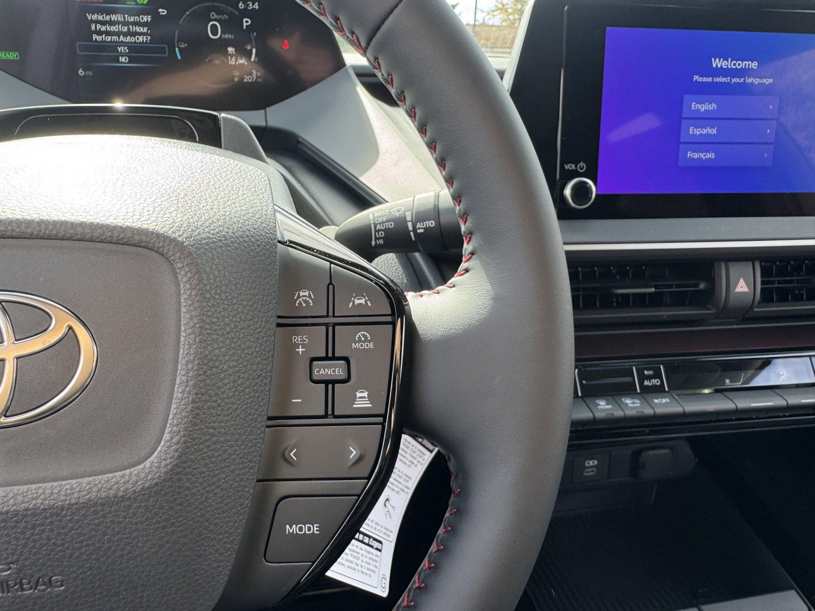 2026 Toyota Prius Plug-in Hybrid SE - Photo 26