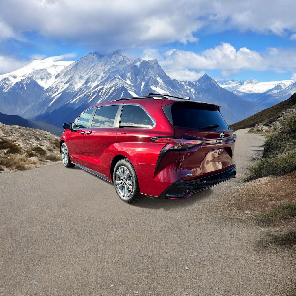 Certified 2021 Toyota Sienna XSE 7 Passenger Van