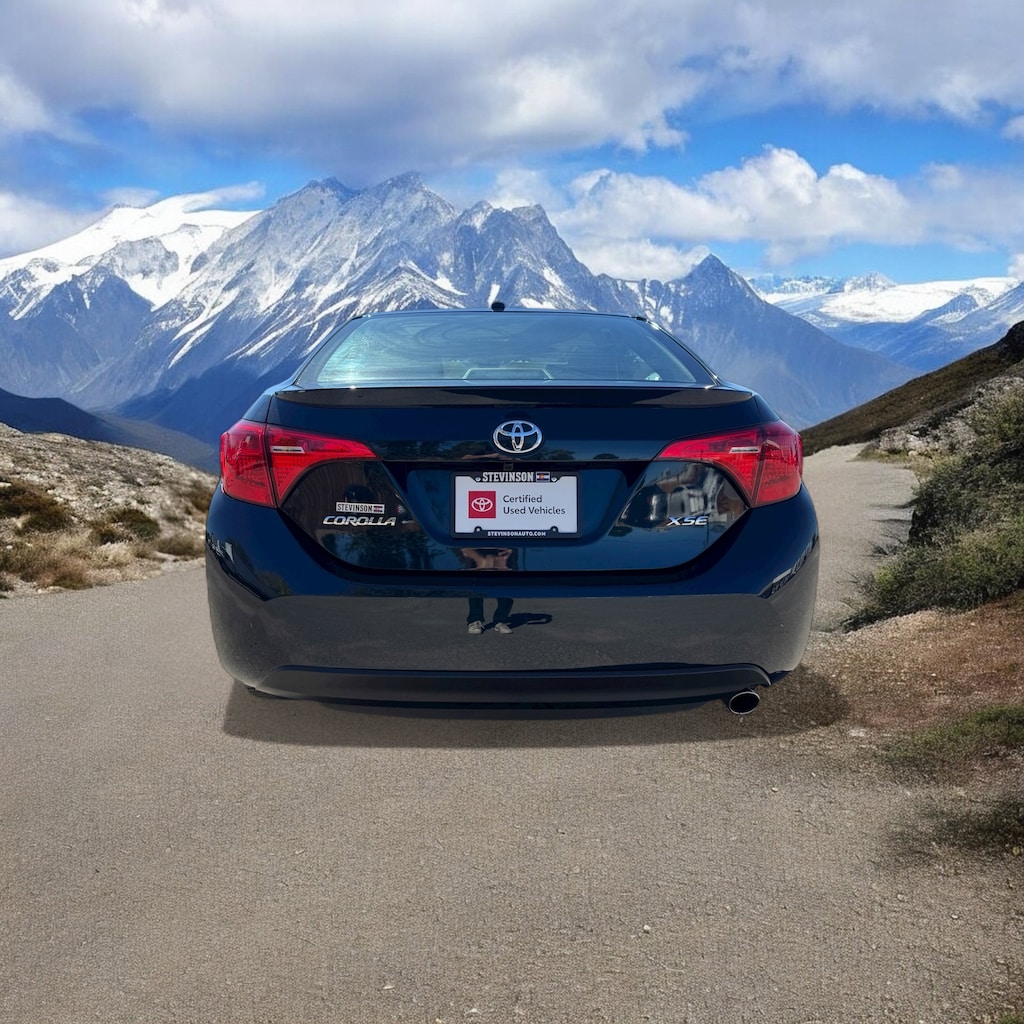 Used 2019 Toyota Corolla SE Sedan