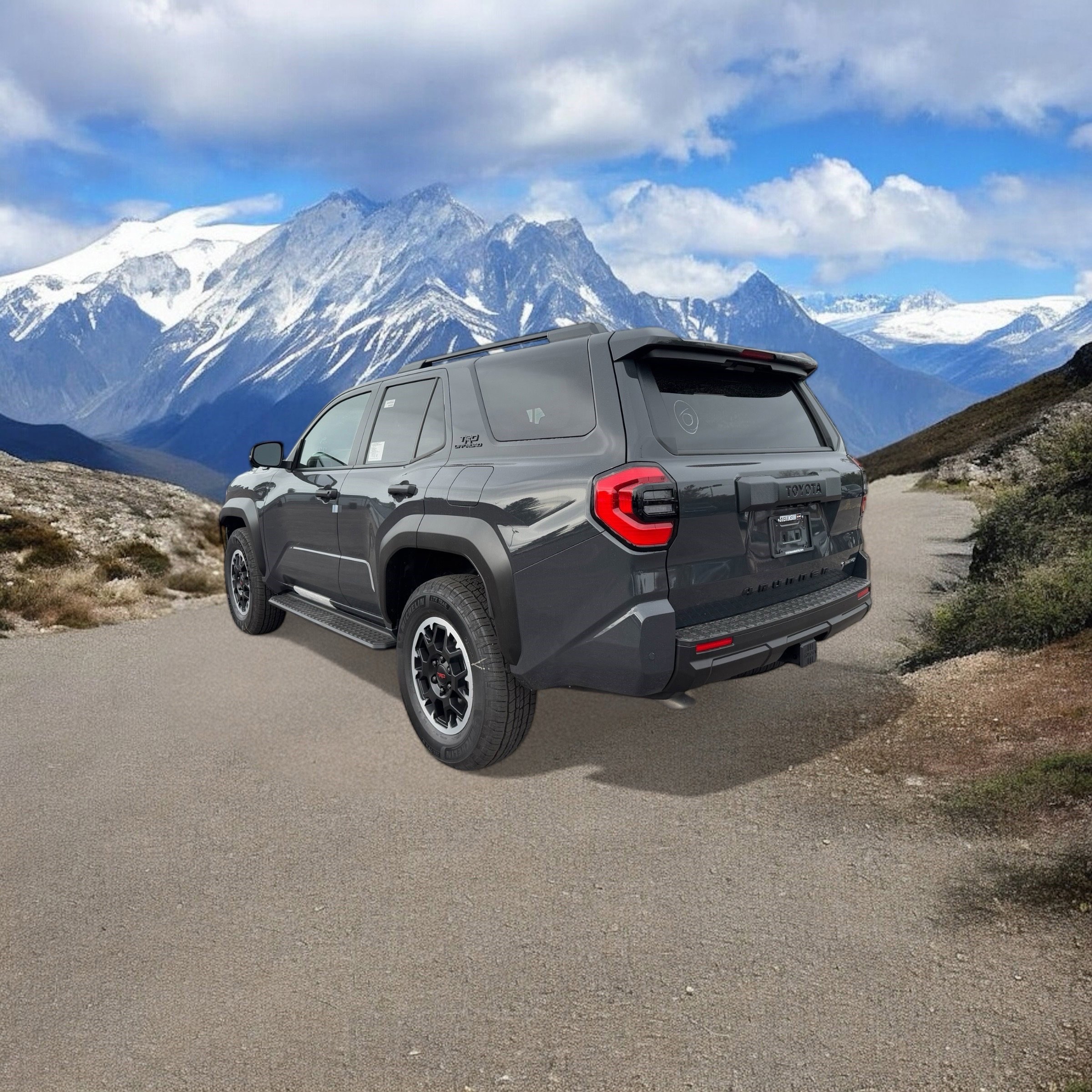 2025 Toyota 4Runner TRD Off-Road Premium photo 3
