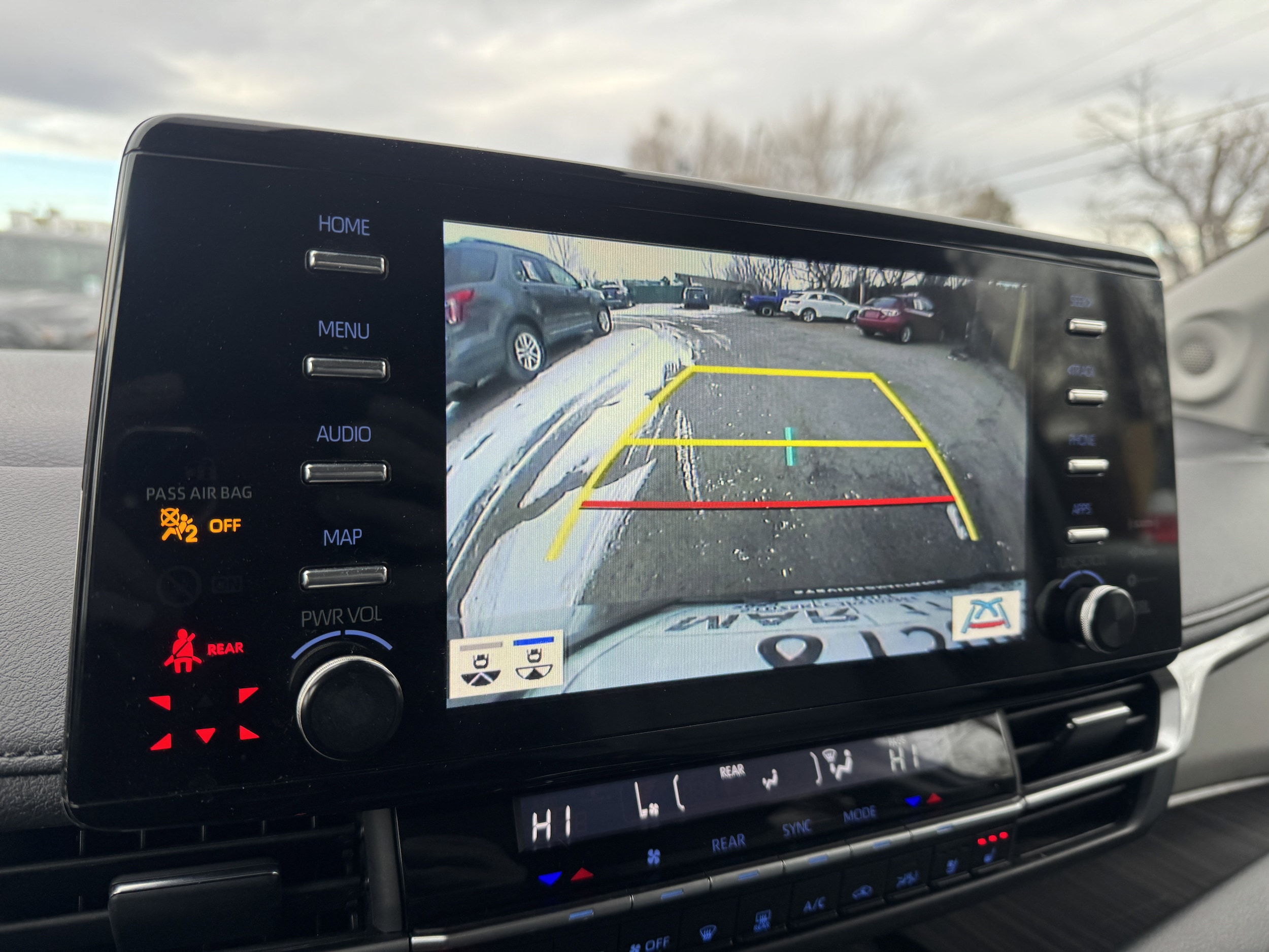 2023 Toyota Sienna Limited - Photo 29