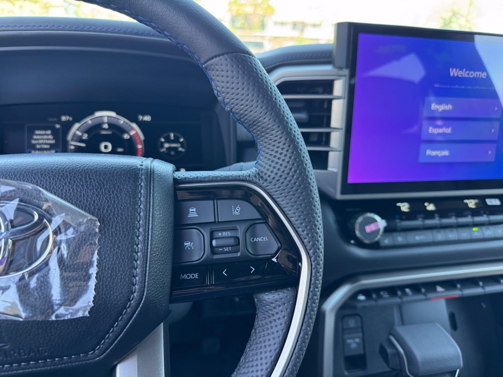 2026 Toyota Tundra Platinum - Photo 24
