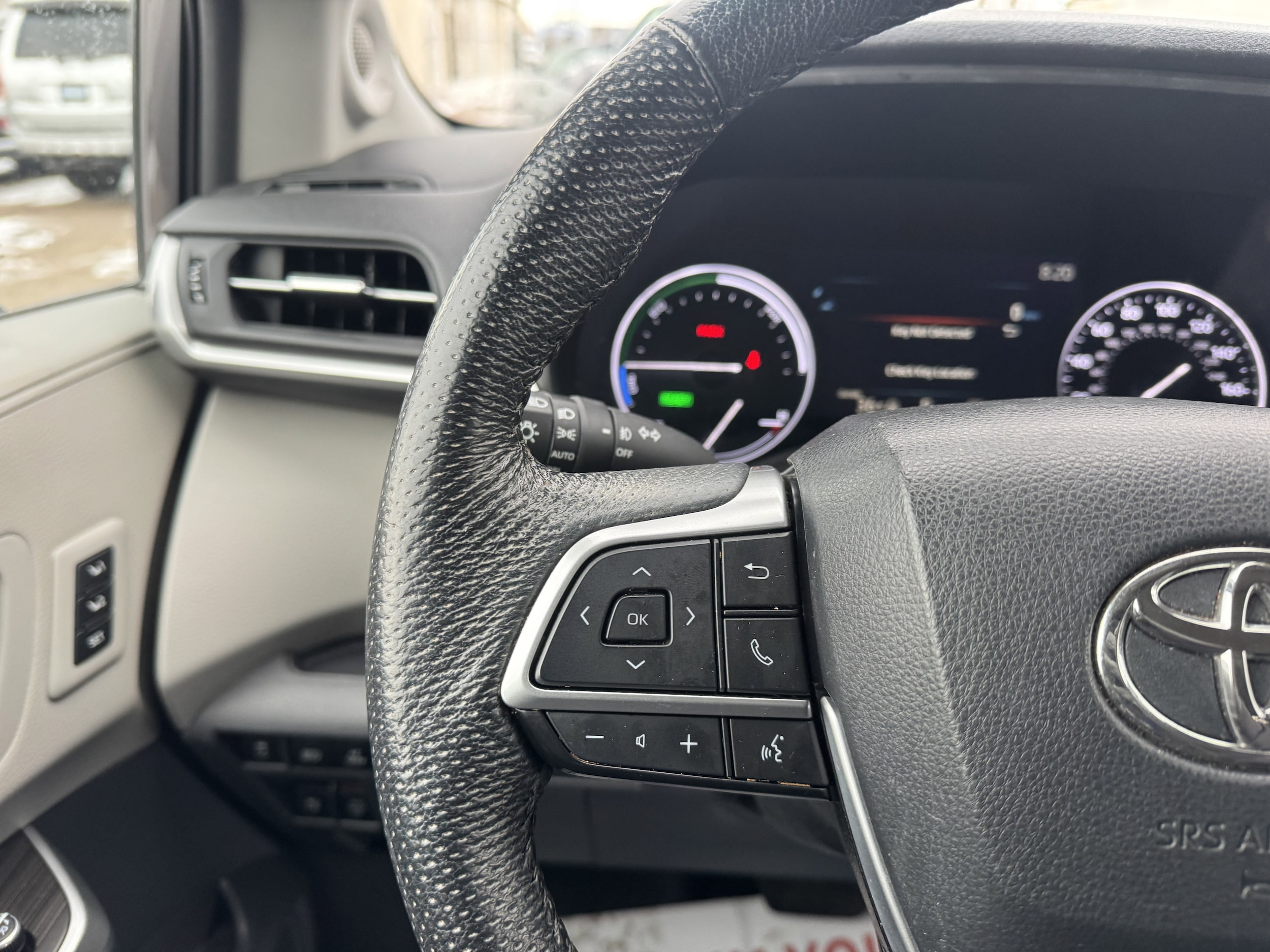 2023 Toyota Sienna Limited - Photo 26