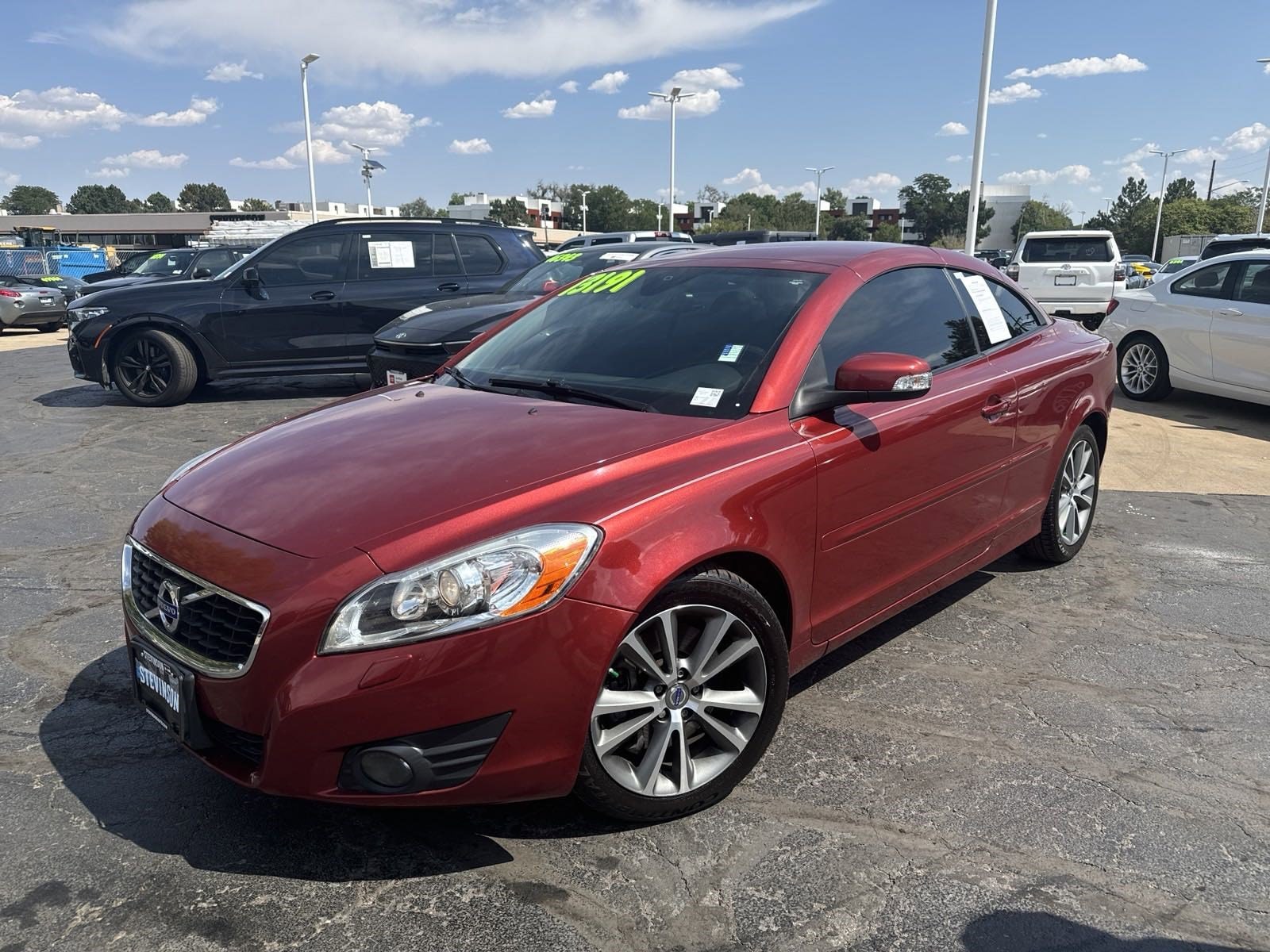 Used 2012 Volvo C70 T5 with VIN YV1672MC8CJ126637 for sale in Aurora, CO