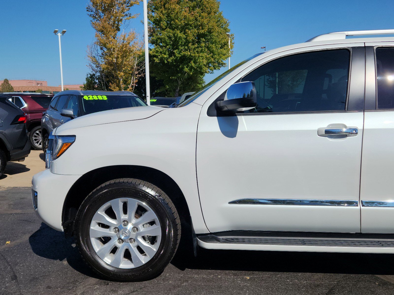 Used 2022 Toyota Sequoia Platinum with VIN 5TDGY5B16NS189039 for sale in Aurora, CO