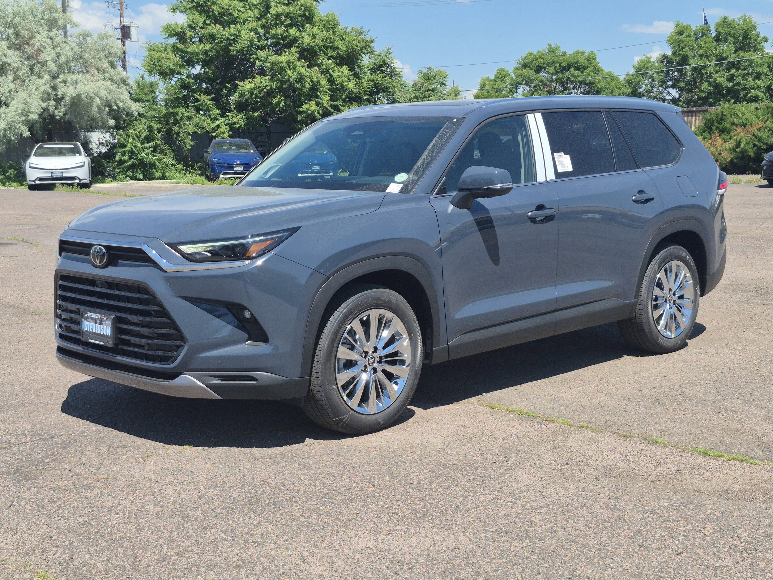 2026 Toyota Grand Highlander Platinum photo 4