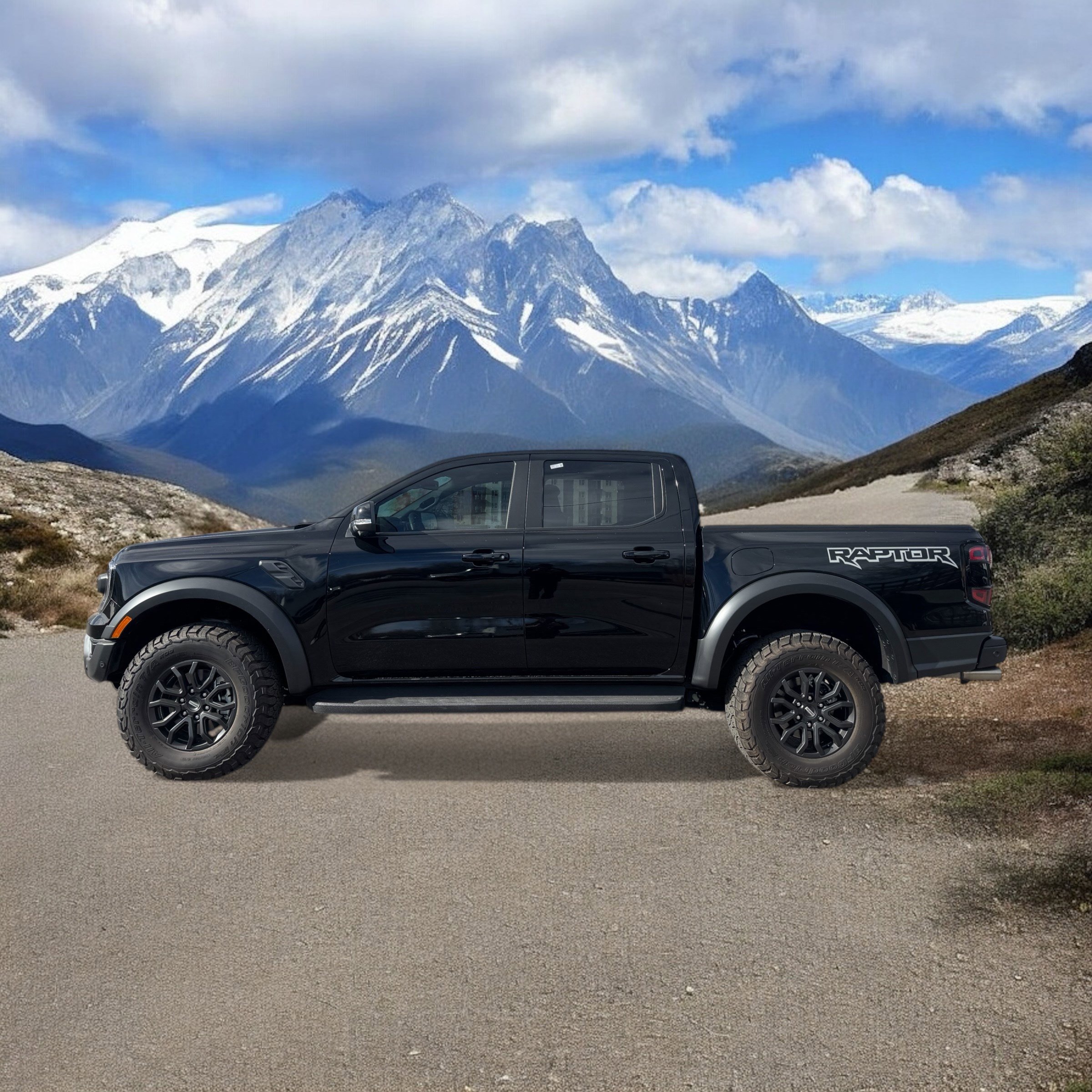 2024 Ford Ranger Raptor photo 2