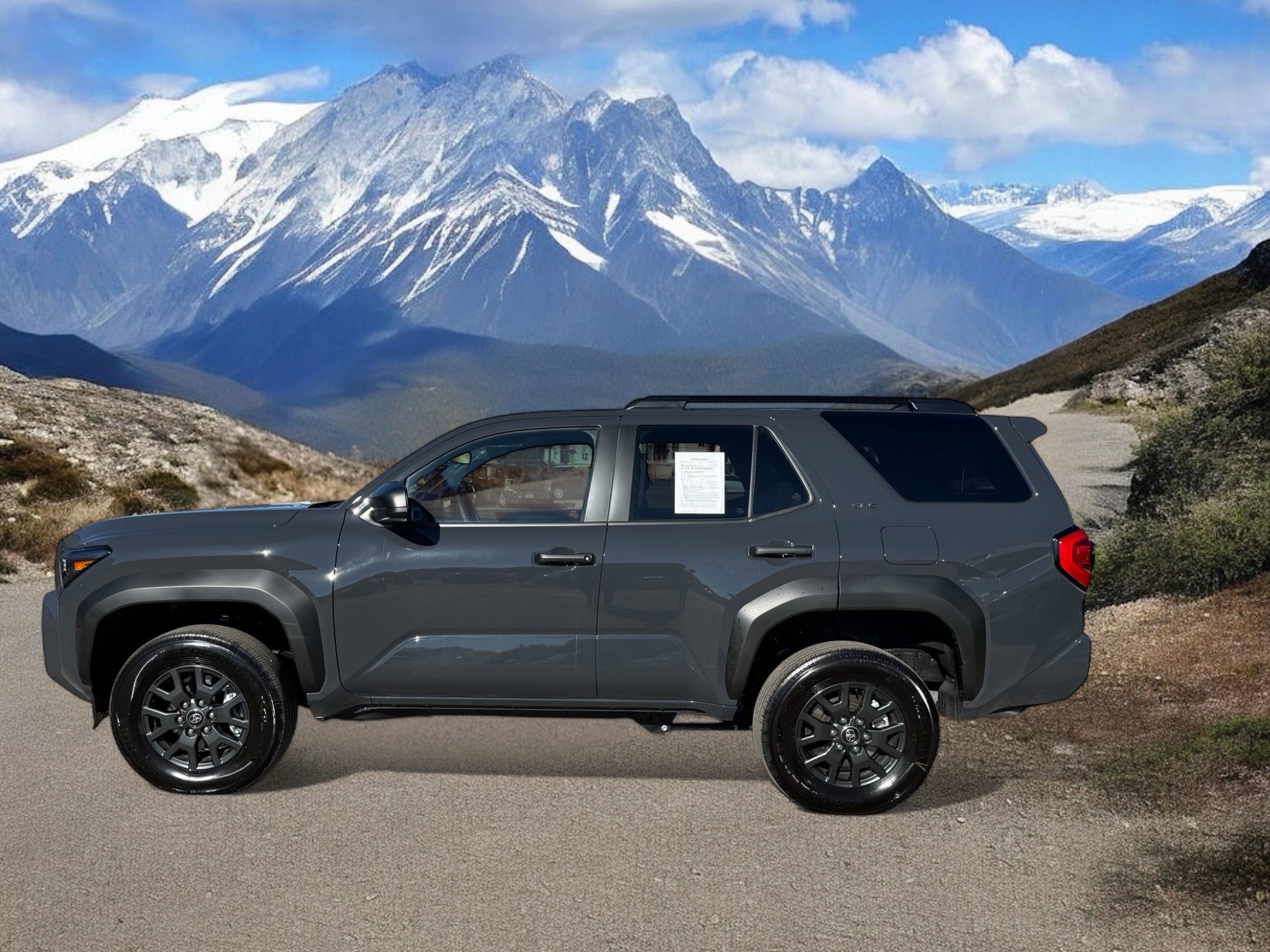 2025 Toyota 4Runner SR5 photo 2