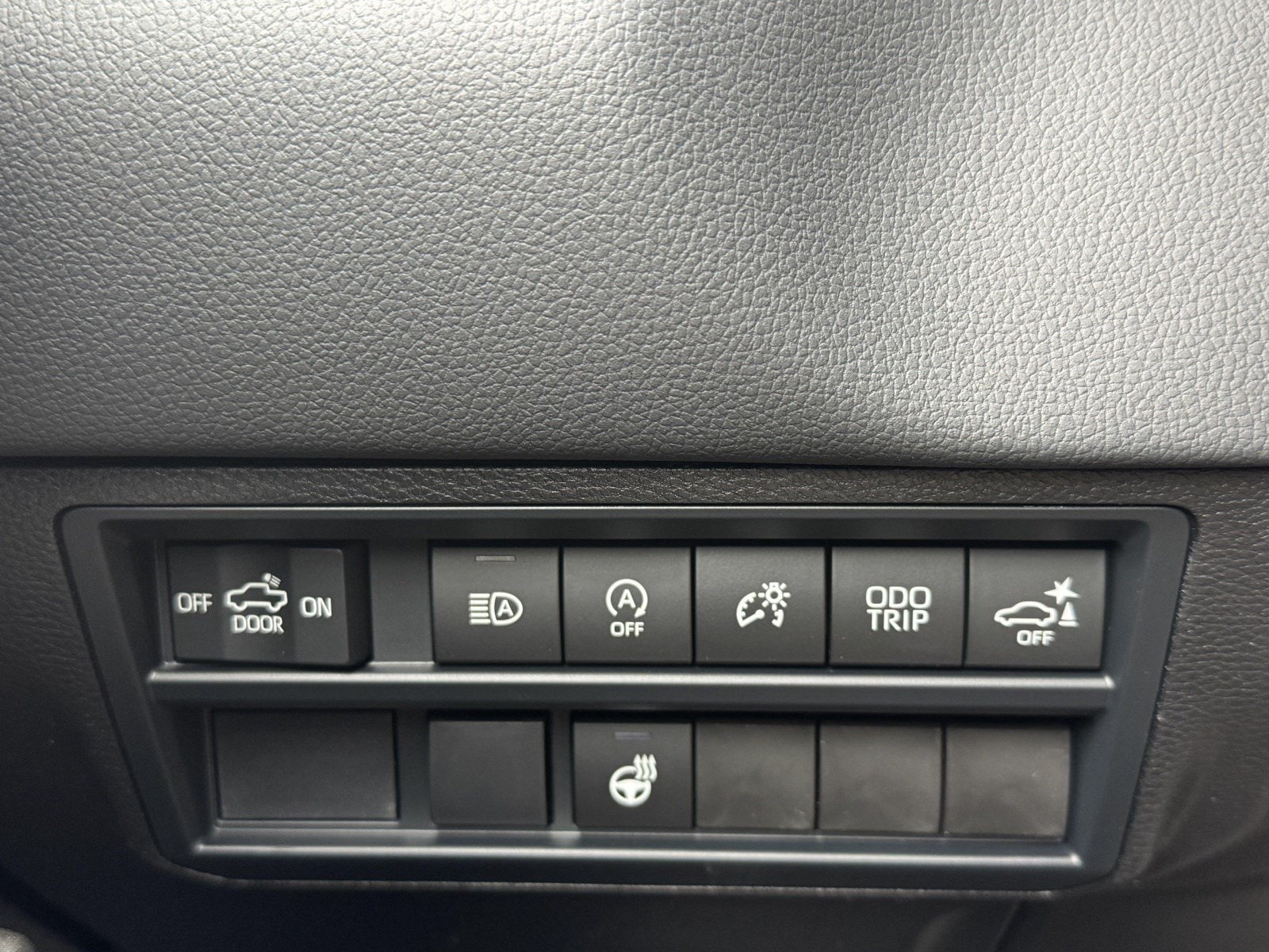 2026 Toyota Tundra Limited - Photo 37