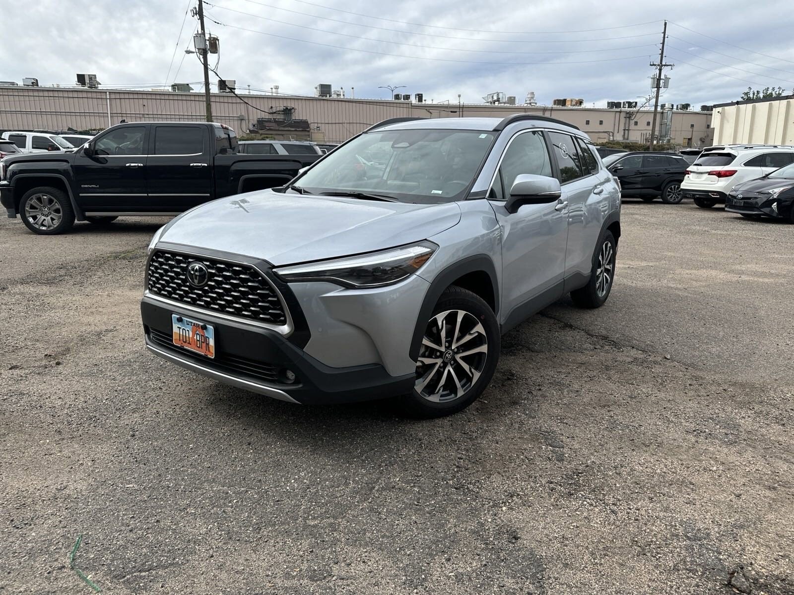 Used 2024 Toyota Corolla Cross XLE with VIN 7MUEAABG4RV080731 for sale in Aurora, CO