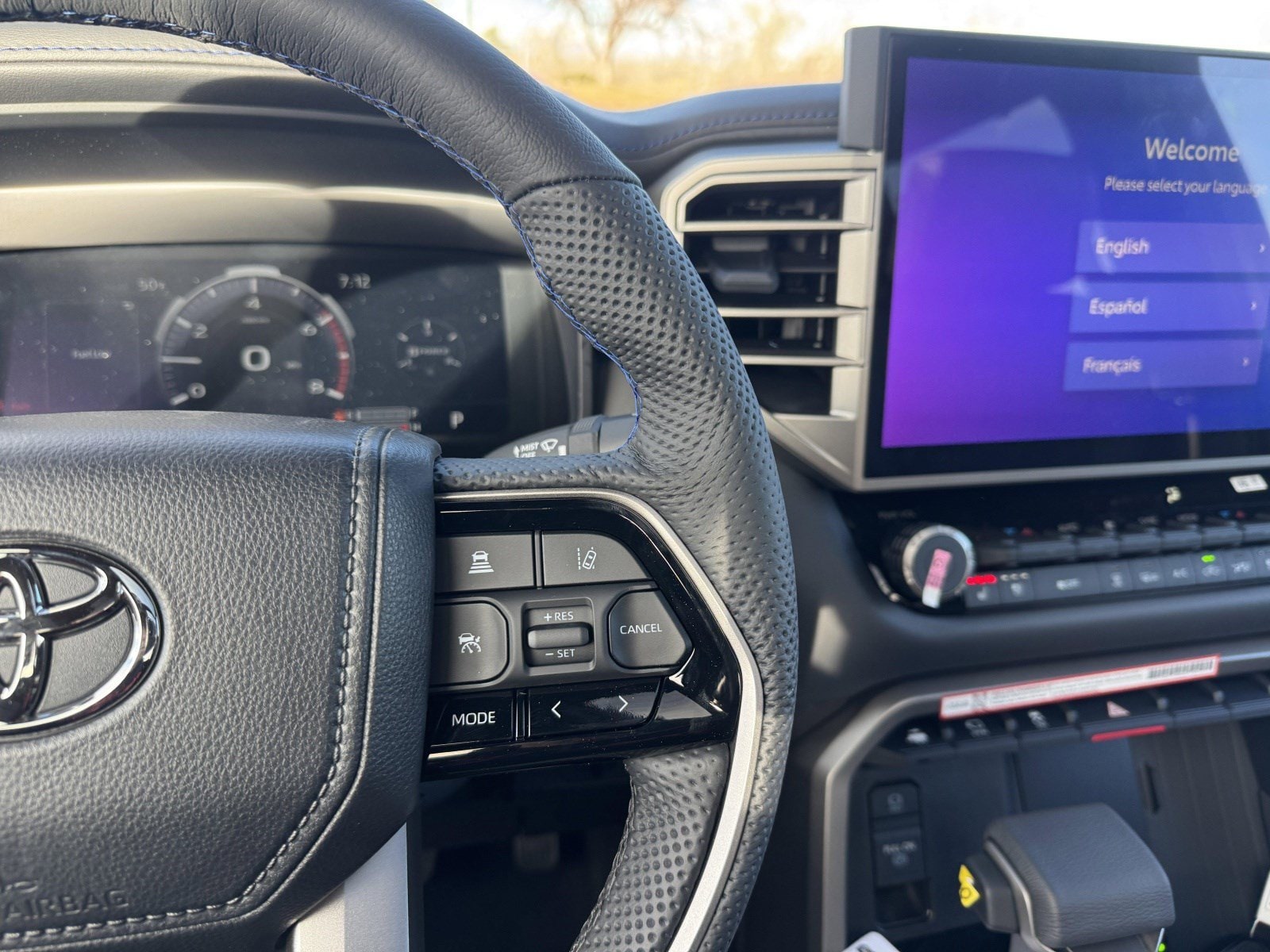 2026 Toyota Tundra Platinum - Photo 24
