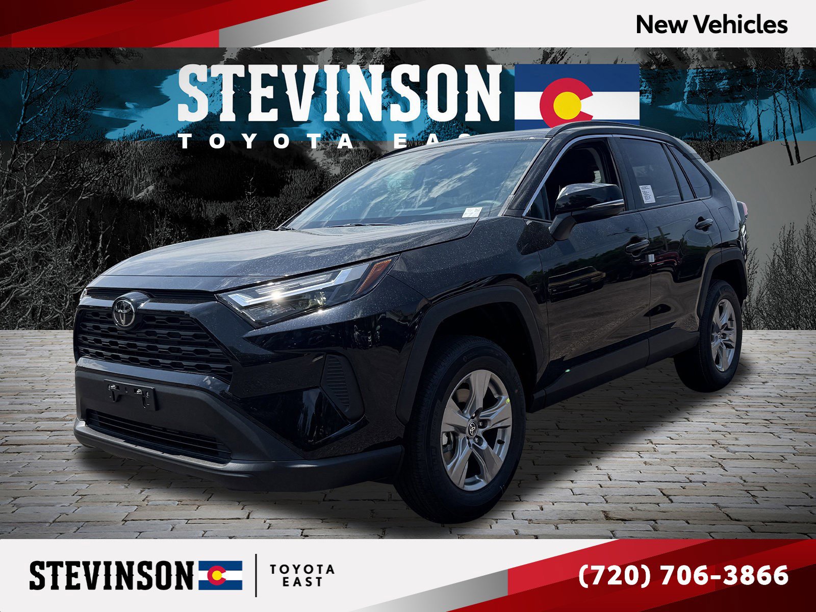 2025 Toyota RAV4 XLE's photo