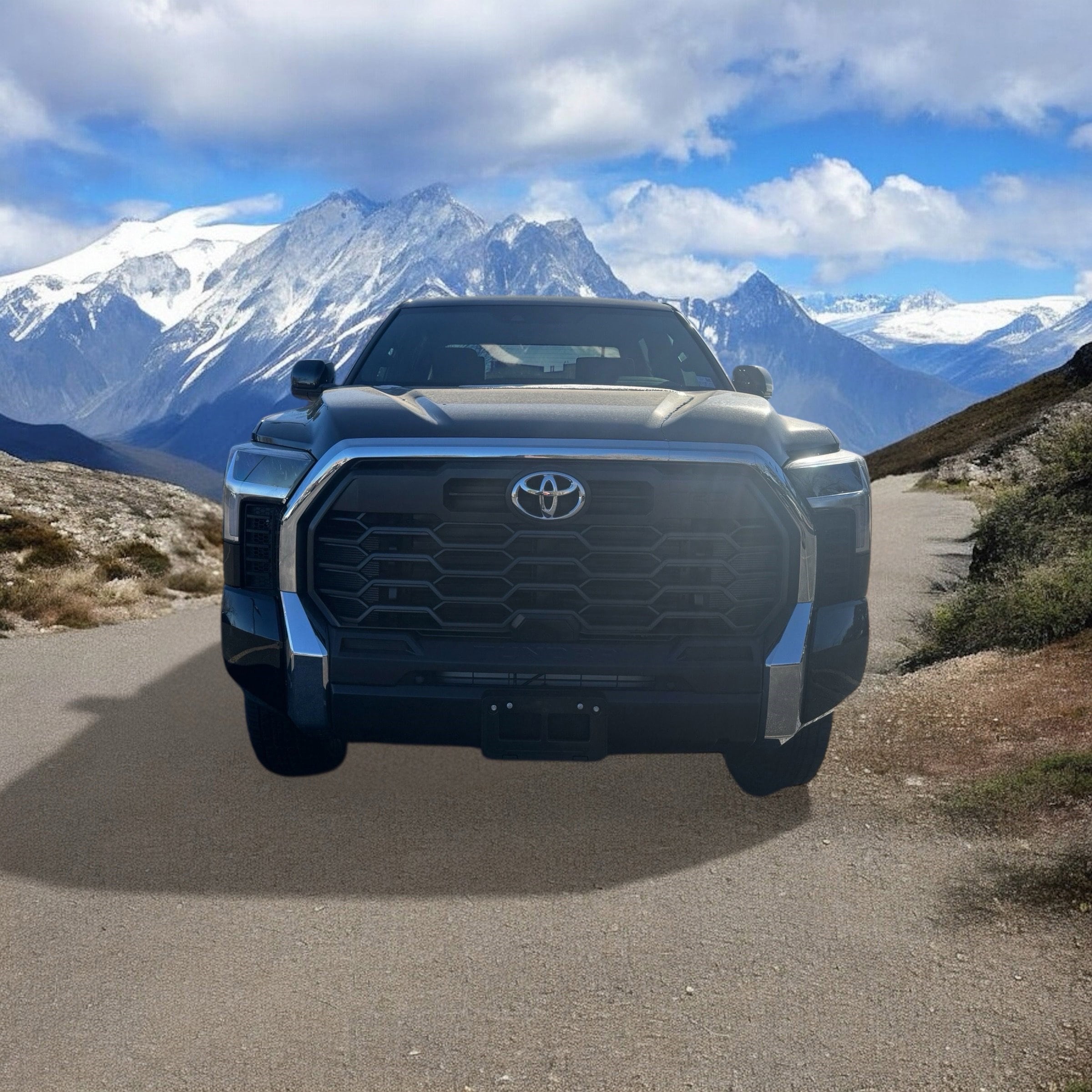 2026 Toyota Tundra SR5 - Photo 10