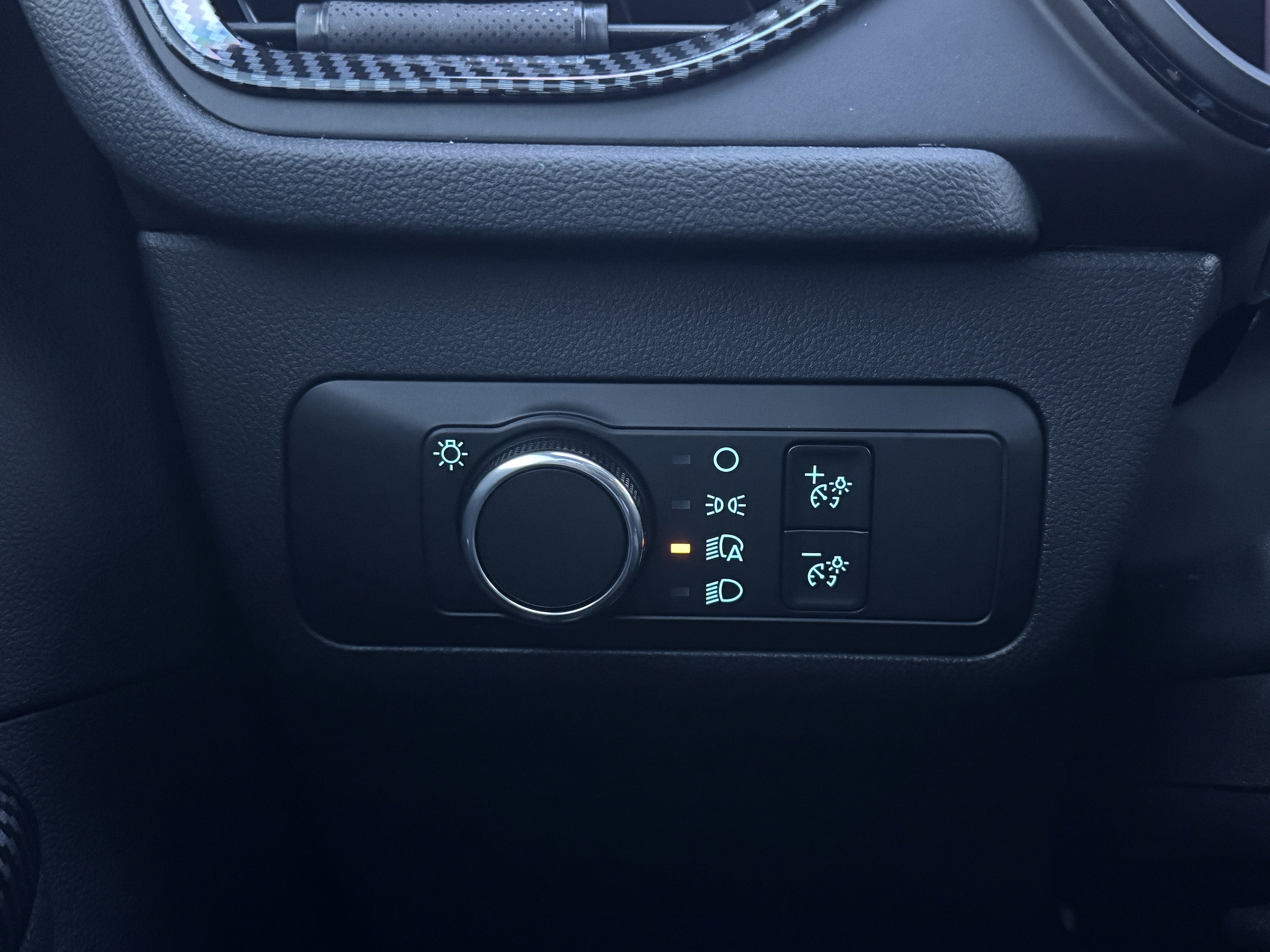 2025 Ford Escape ST-Line photo 5