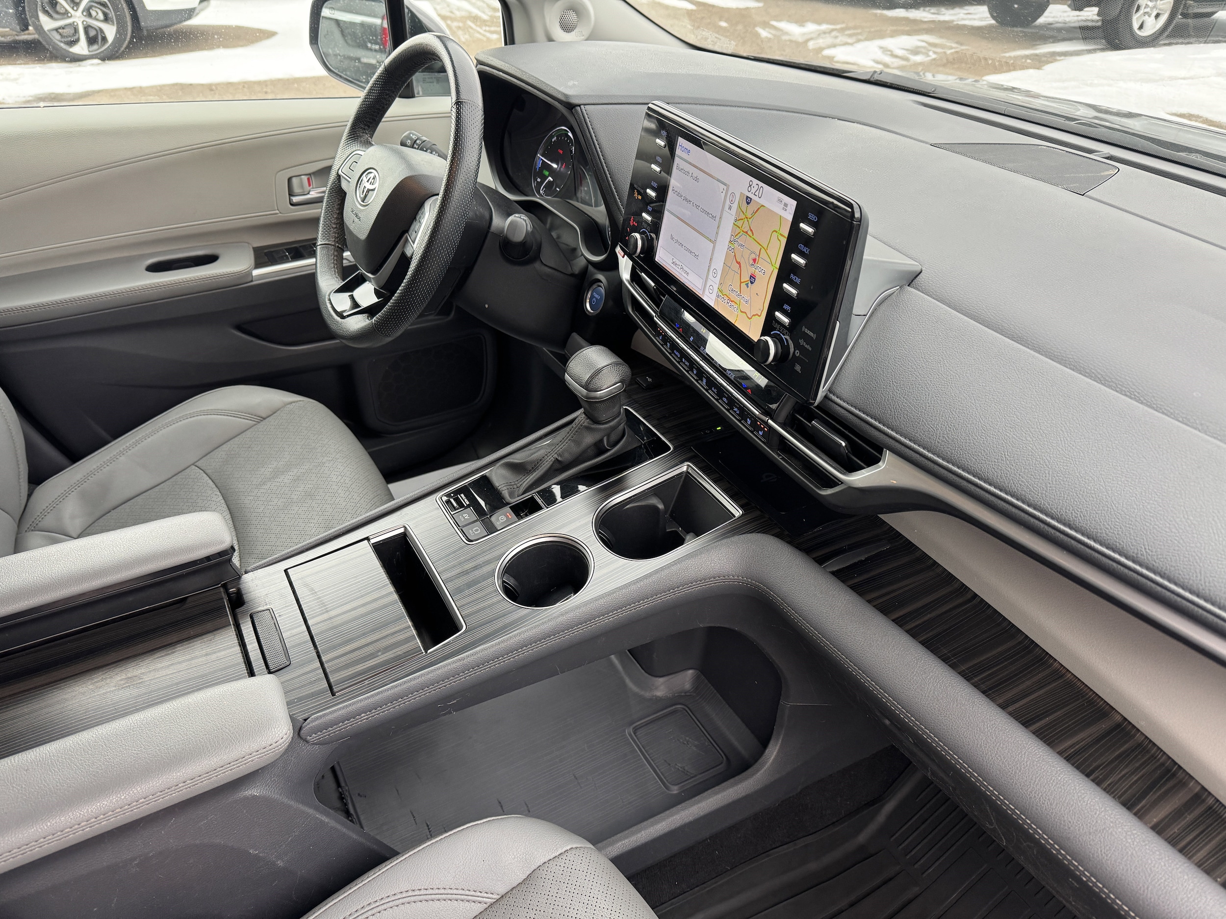 2023 Toyota Sienna Limited - Photo 23