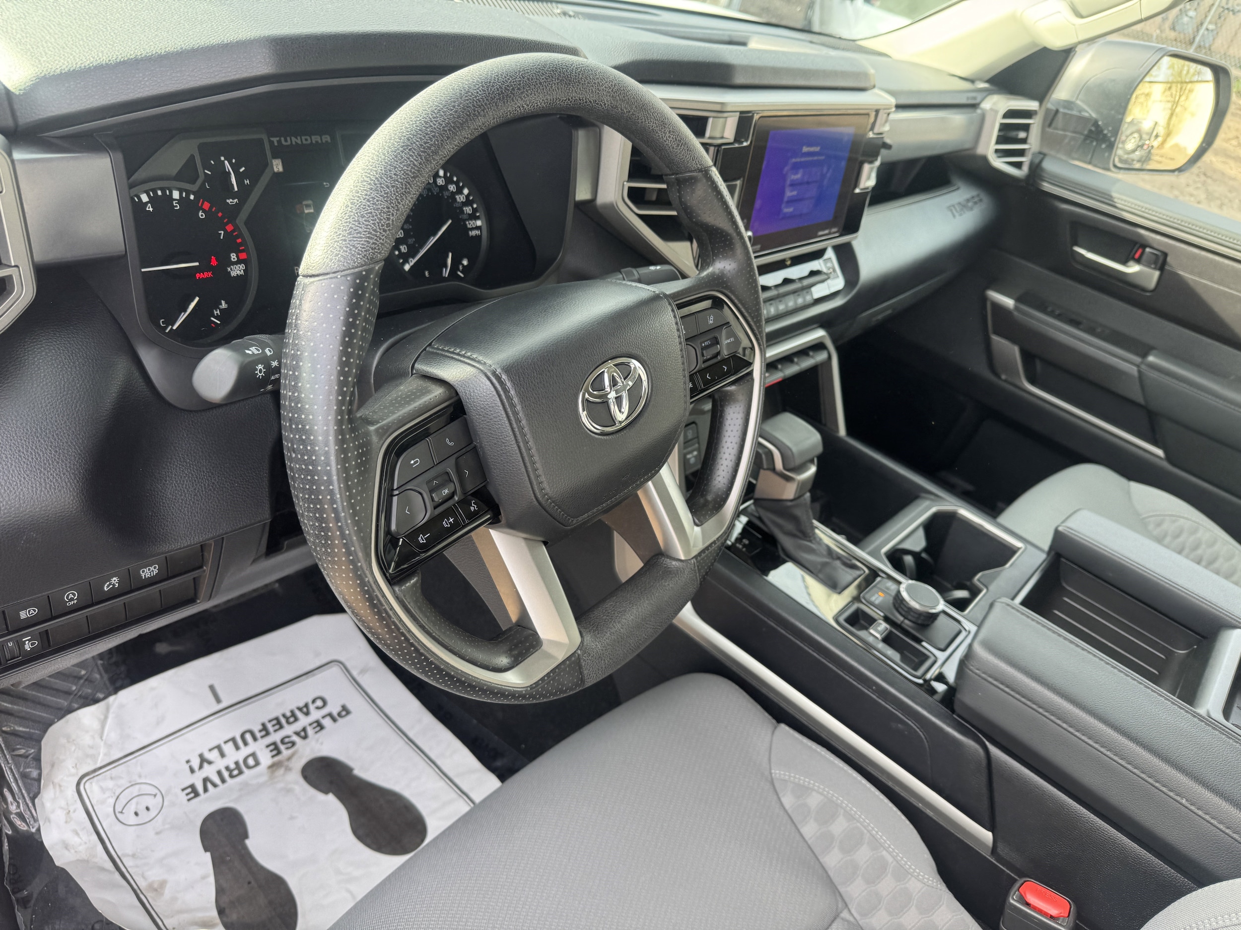 2024 Toyota Tundra SR5 - Photo 14