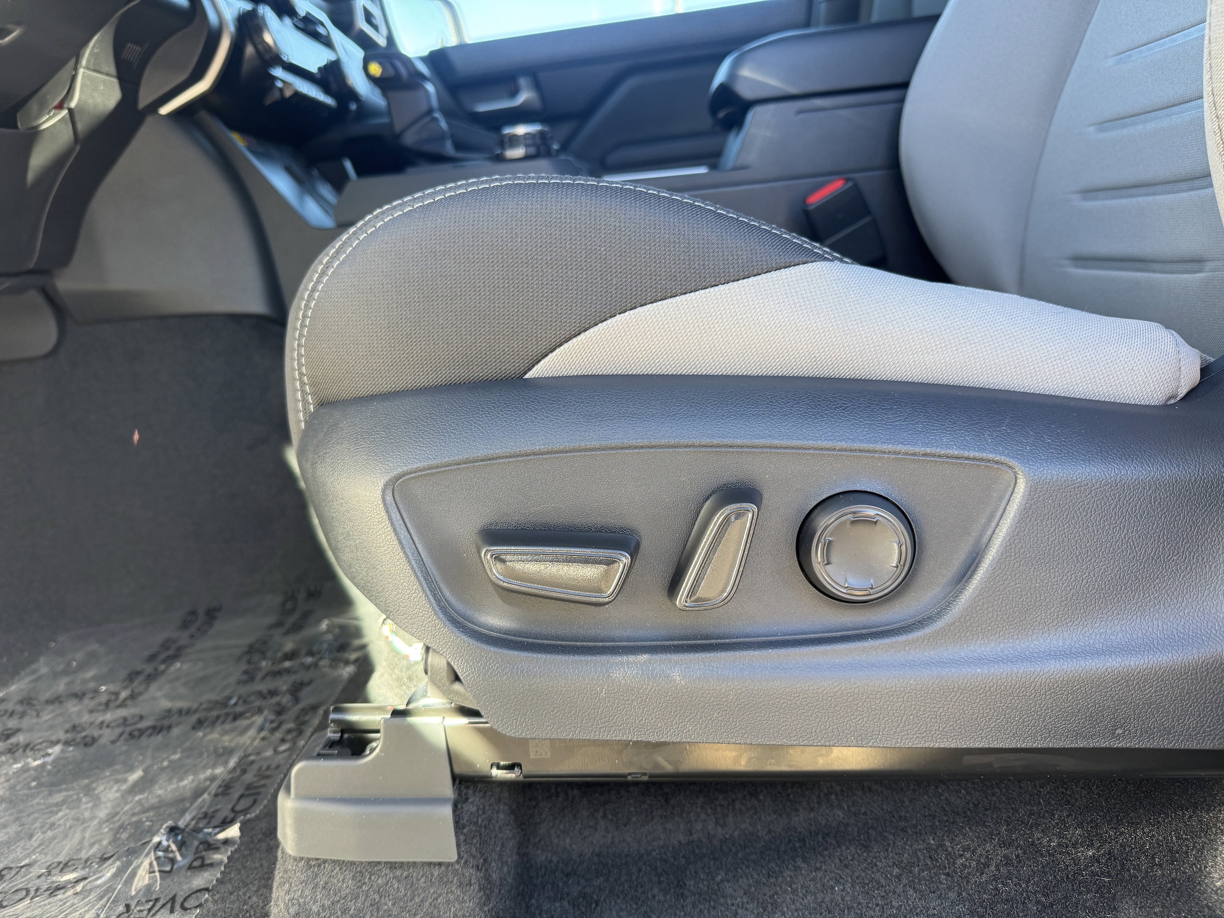 2026 Toyota Tacoma TRD Off Road - Photo 13