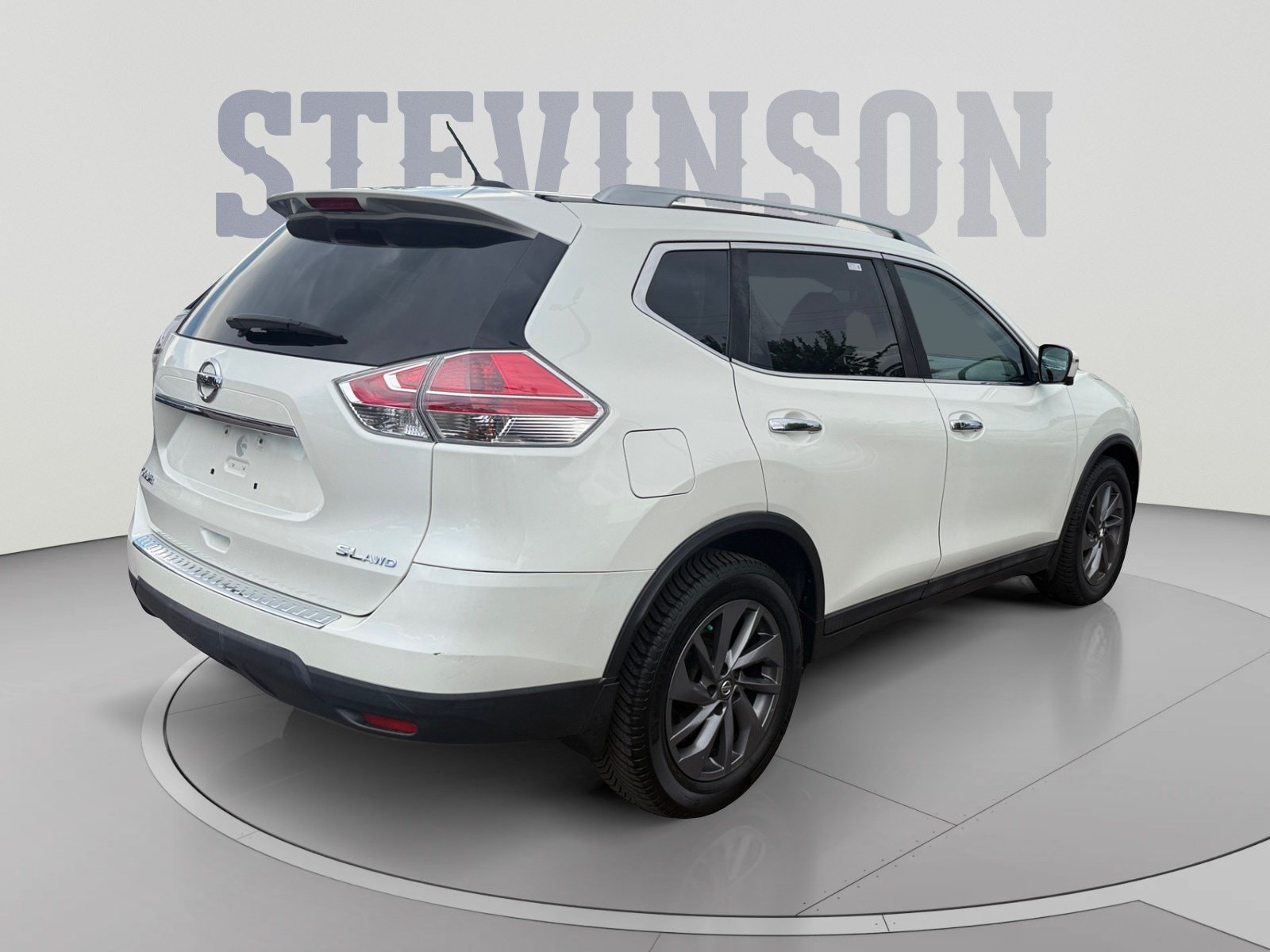 Used 2016 Nissan Rogue SL with VIN 5N1AT2MV2GC846048 for sale in Aurora, CO