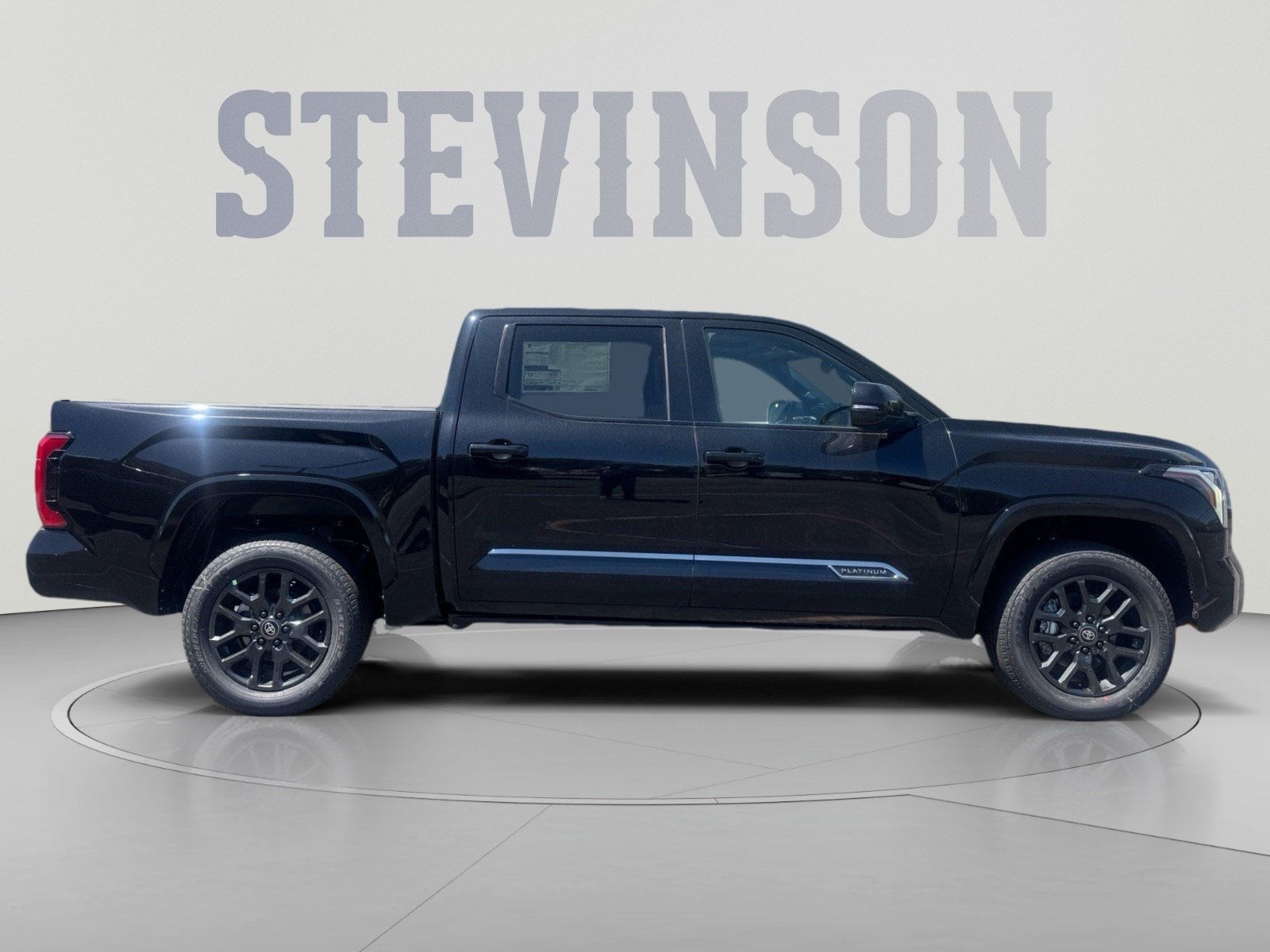 2026 Toyota Tundra Platinum - Photo 6