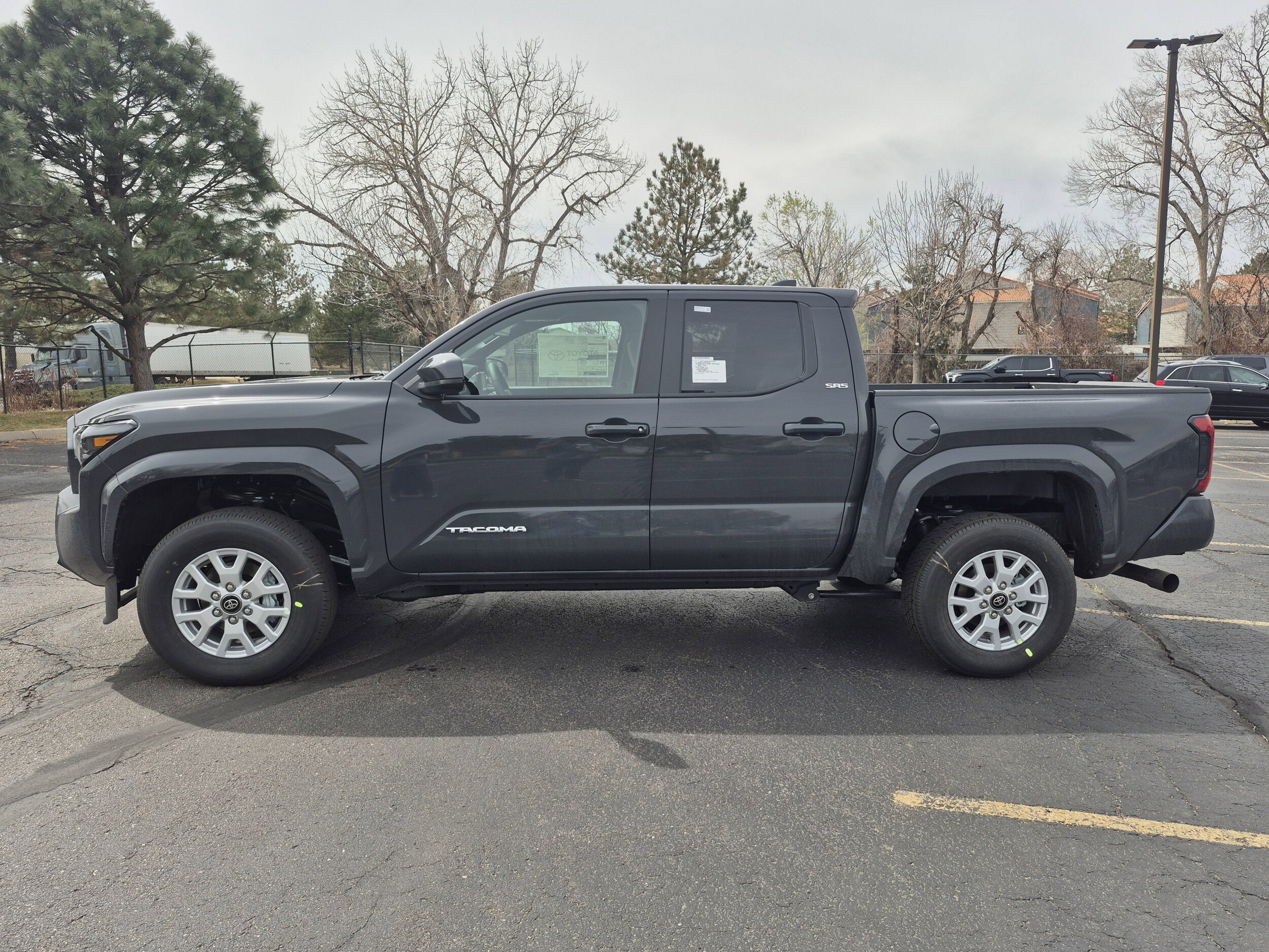 2025 Toyota Tacoma SR5 Double Cab photo 3