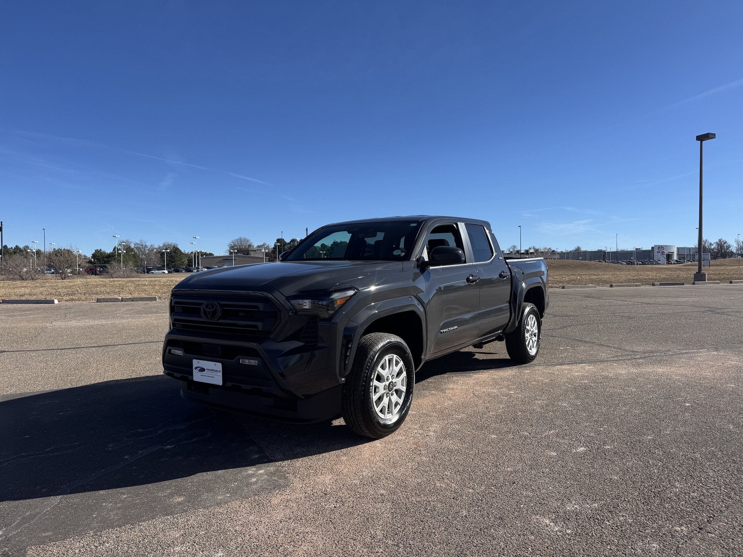 2025 Toyota Tacoma SR5's photo