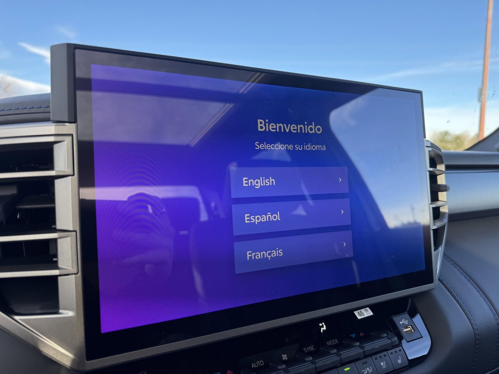 2026 Toyota Tundra Platinum - Photo 25