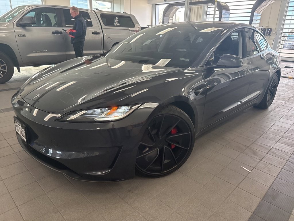 2024 Tesla Model 3 Performance's photo