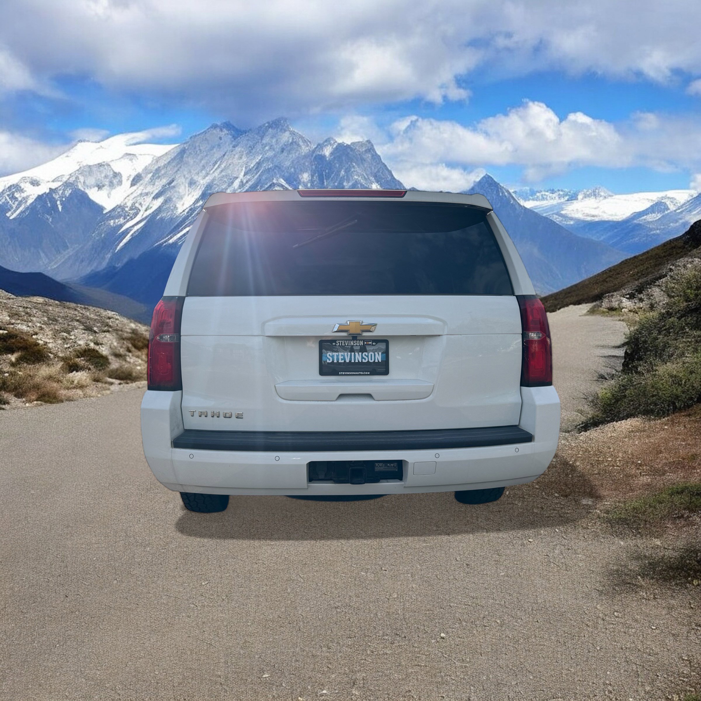 2018 Chevrolet Tahoe LT photo 4