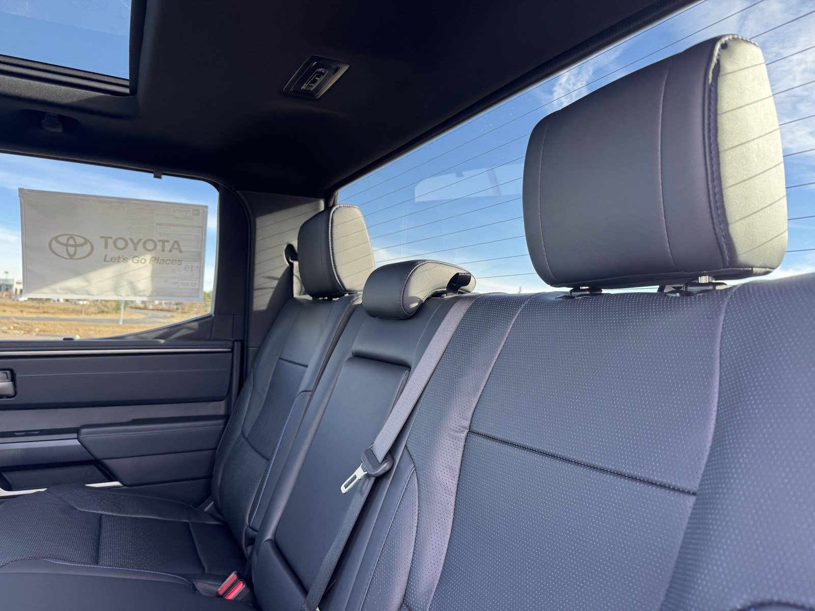 2026 Toyota Tundra Platinum - Photo 16